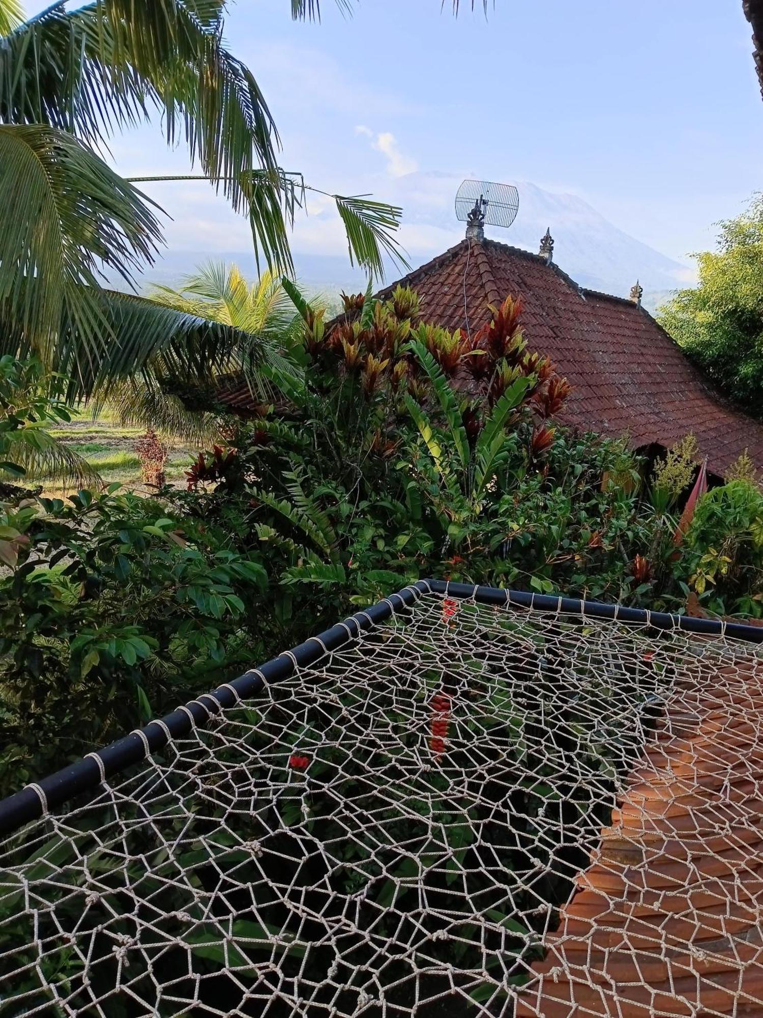 เกรเมาเท่นวิวส์วิลล่ารีสอร์ท Selat ภายนอก รูปภาพ